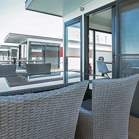 Geiseltalsee Hausboot - Floating House - Hausboot Junior Braunsbedra Extérieur photo