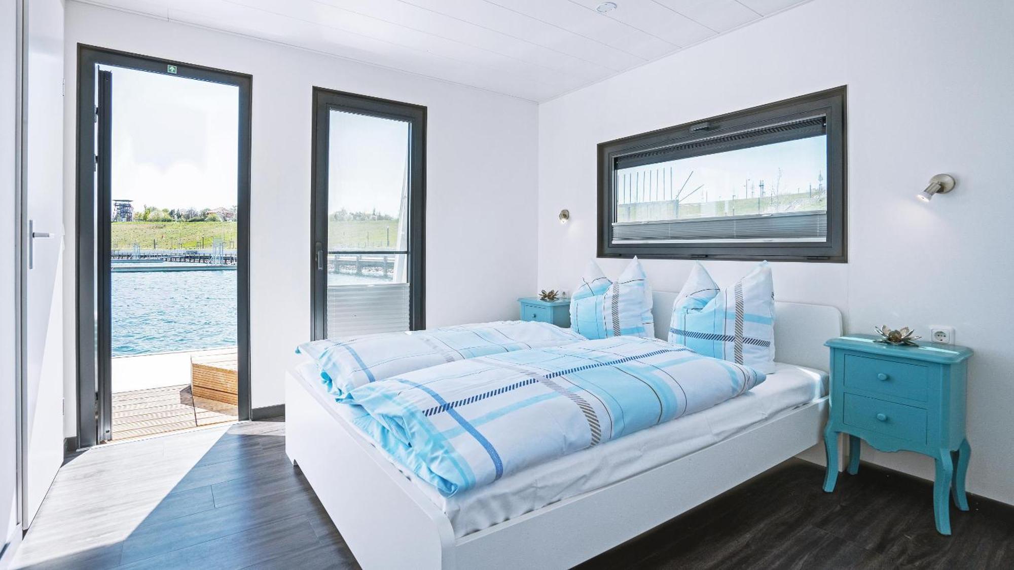 Geiseltalsee Hausboot - Floating House - Hausboot Junior Braunsbedra Extérieur photo